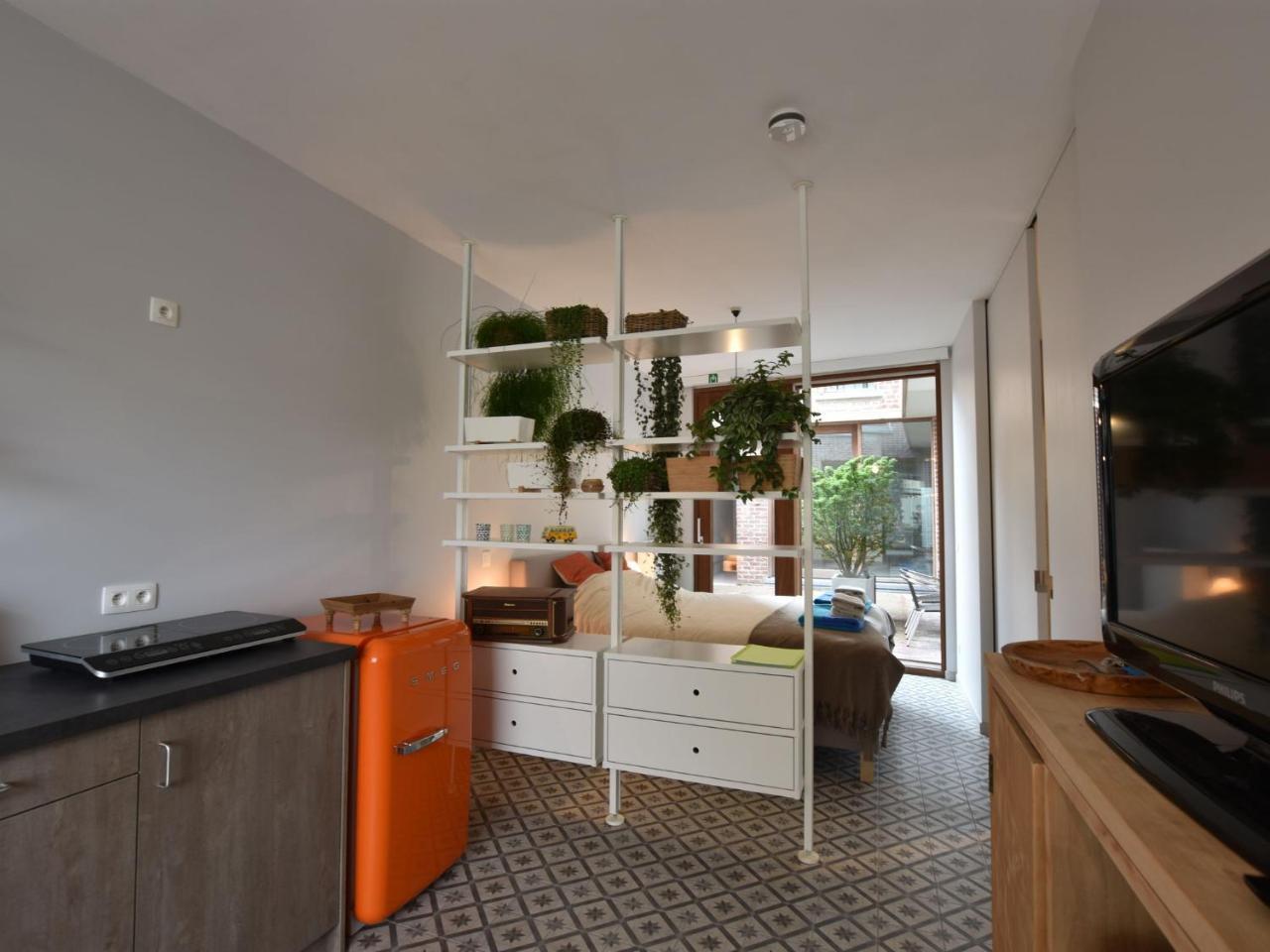 Studio In Ieper With Terrace Exterior photo